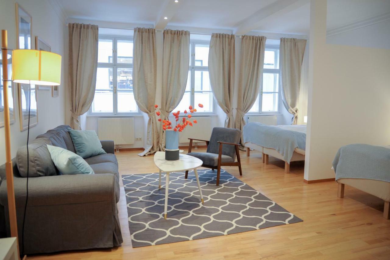 City Center Apartment Vienna Esterno foto